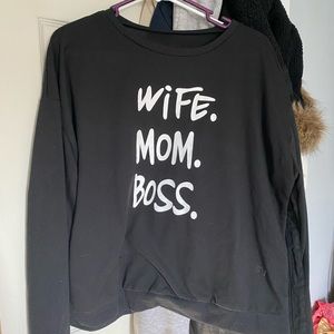Long sleeve mom shirt